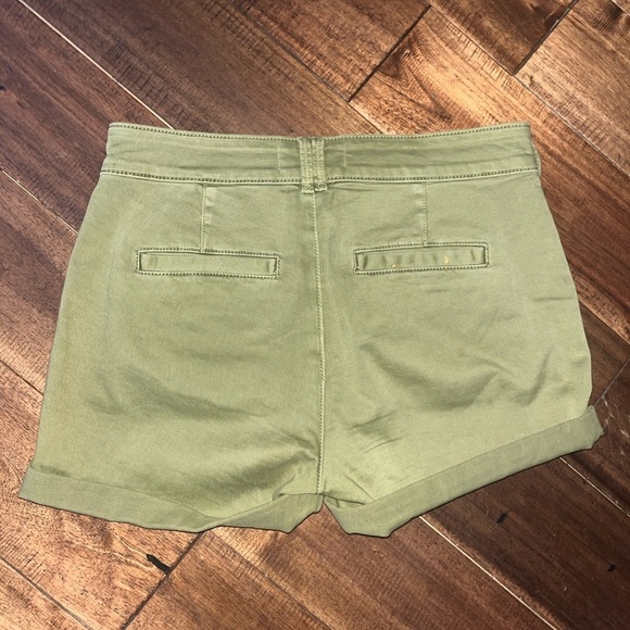 ANTHROPOLOGIE Green Mid-Rise Chino Shorts Size 26 - Picture 5 of 11